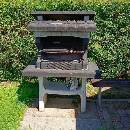 Termalvoelgy Vendeghaz Lägenhet Gelse